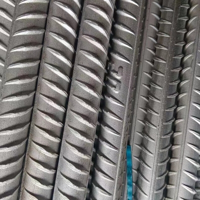 Rebar de acero inoxidable laminado en caliente 316L /304 hilo de rebar de acero deformado Rebar de acero reforzado Rebar de acero para construcción