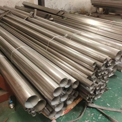 El material utilizado para la fabricación de los tubos de acero inoxidable es el acero inoxidable