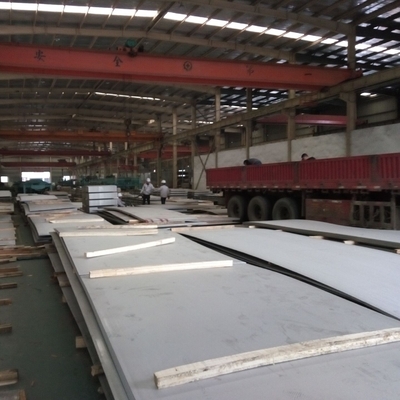 Acceso a las instalaciones de la industria y de las empresas