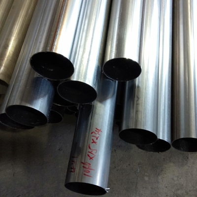 SUH 409L Tubo de acero inoxidable soldado SUS409L Tubos de escape de acero inoxidable 89*1.5*6000