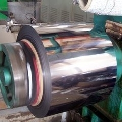 PPGI cubierto color galvanizó la longitud de las bobinas del acero inoxidable modificada para requisitos particulares