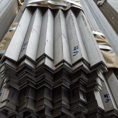 Las barras de ángulo de acero inoxidable de grado AISI316l Sus316l 80*80*8mm 6M