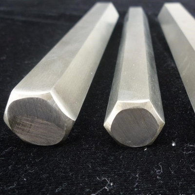 superficie brillante de acero inoxidable de la acción de la barra del hex. 303 de los 6m para la construcción